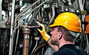 Перманентен лаков маркер edding® 751 paint marker 1- 2 милиметра бял