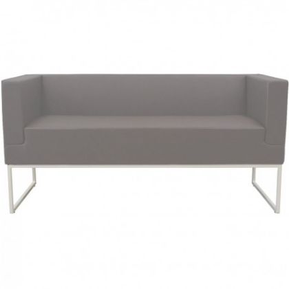 Триместен диван Fredi