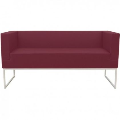 Триместен диван Fredi